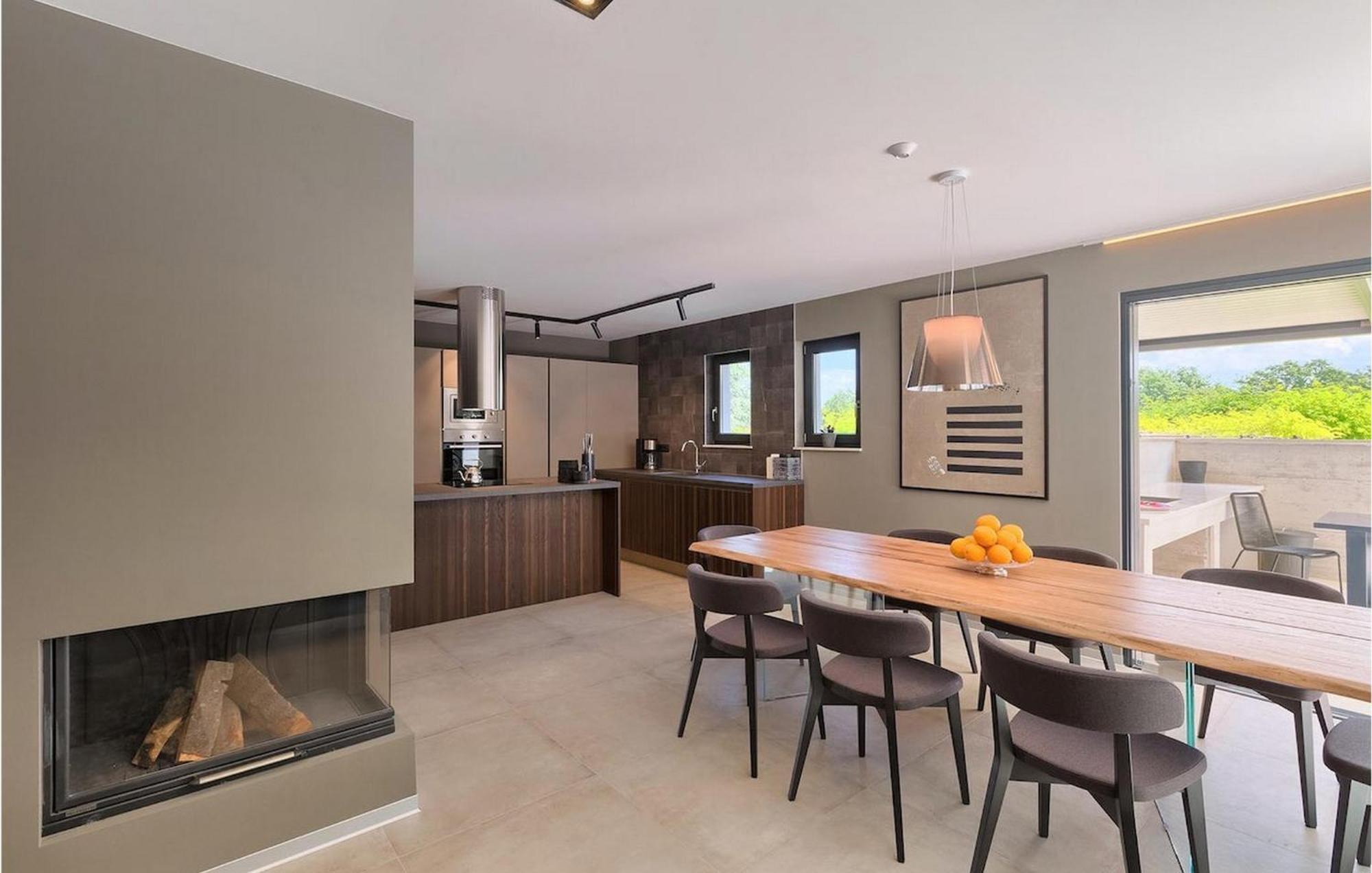 Oliva 2 Holiday home Umag