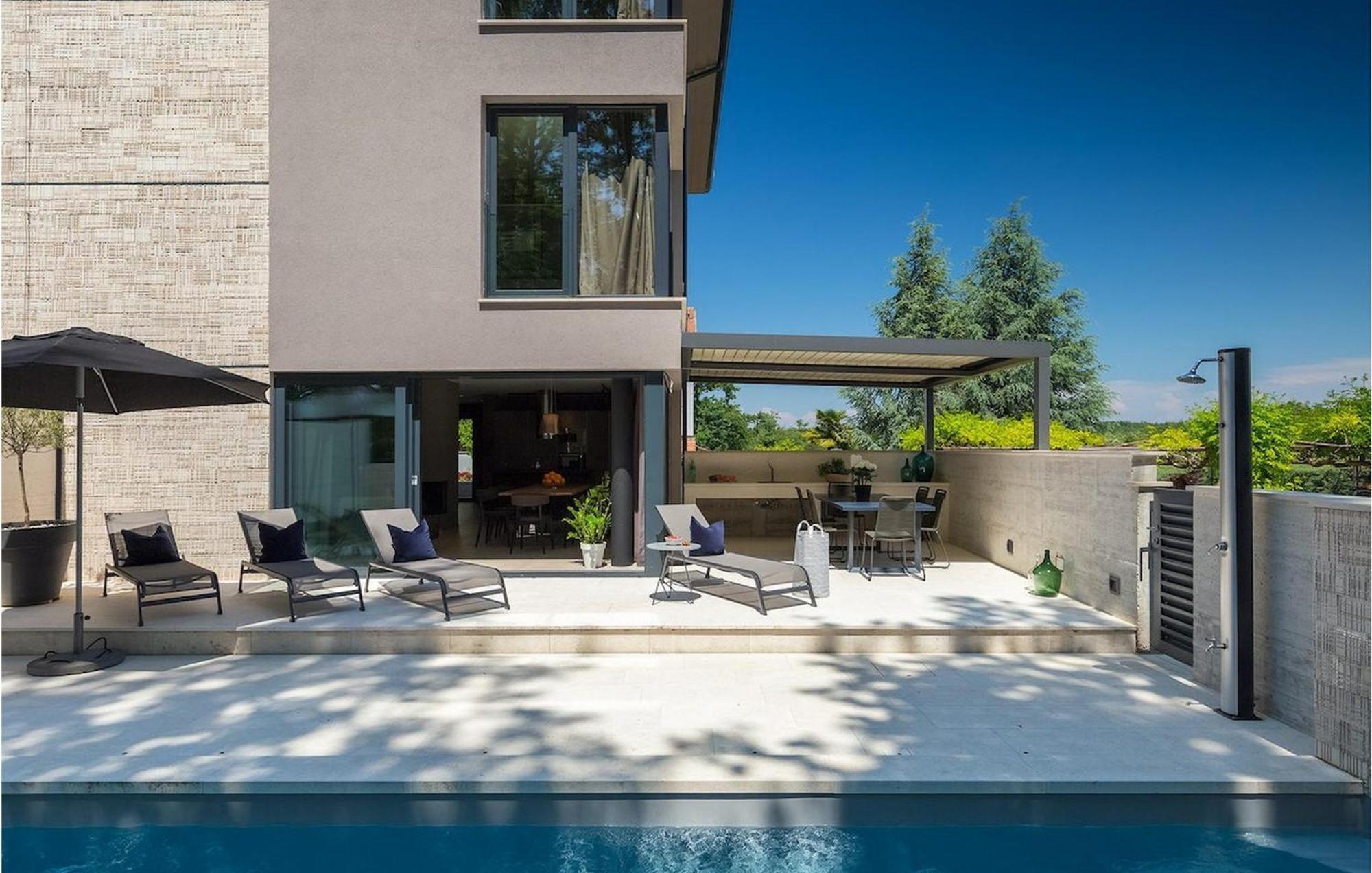 Oliva 2 Holiday home
